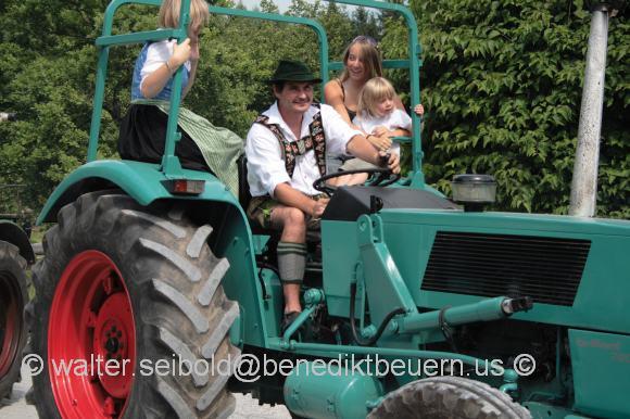 2008-07-27_Traktortreffen_Glentleiten/2-Bilder_41-80/_MG_3204.JPG