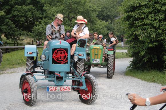 2008-07-27_Traktortreffen_Glentleiten/2-Bilder_41-80/_MG_3216.JPG